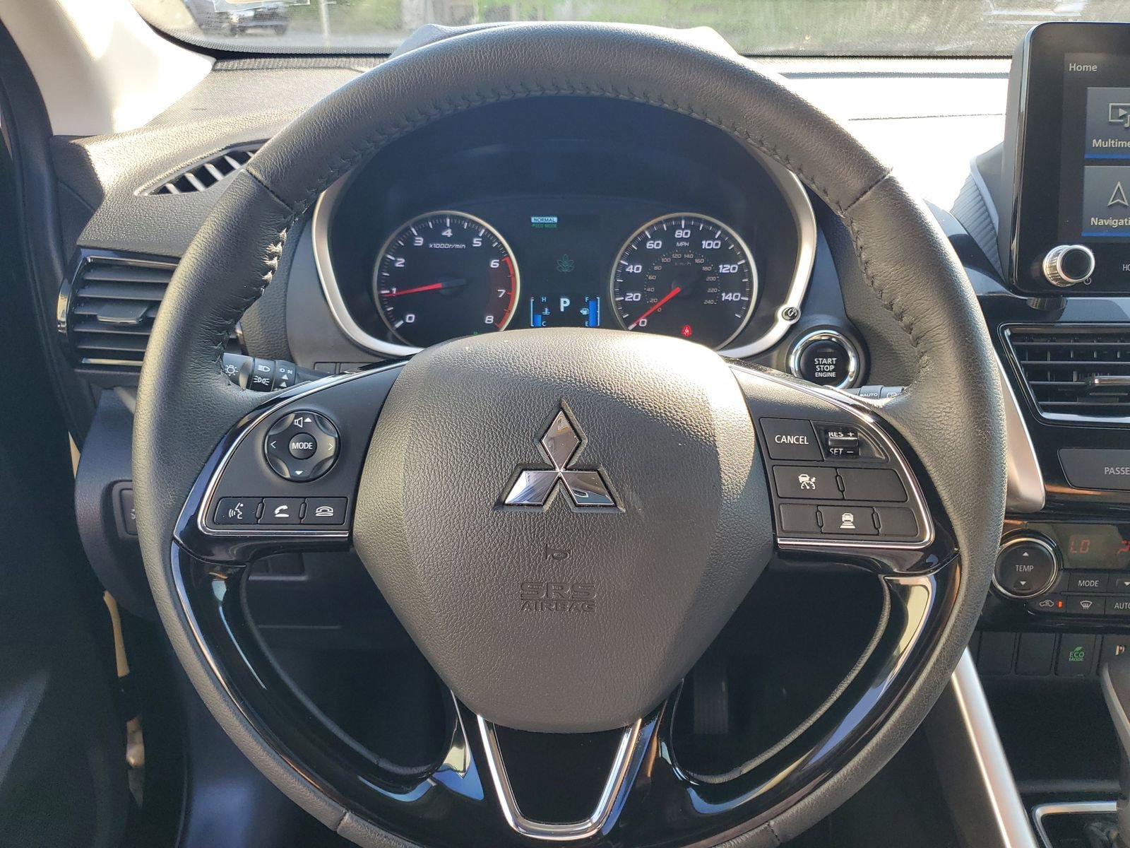 New 2024 Mitsubishi Eclipse Cross SE image 11