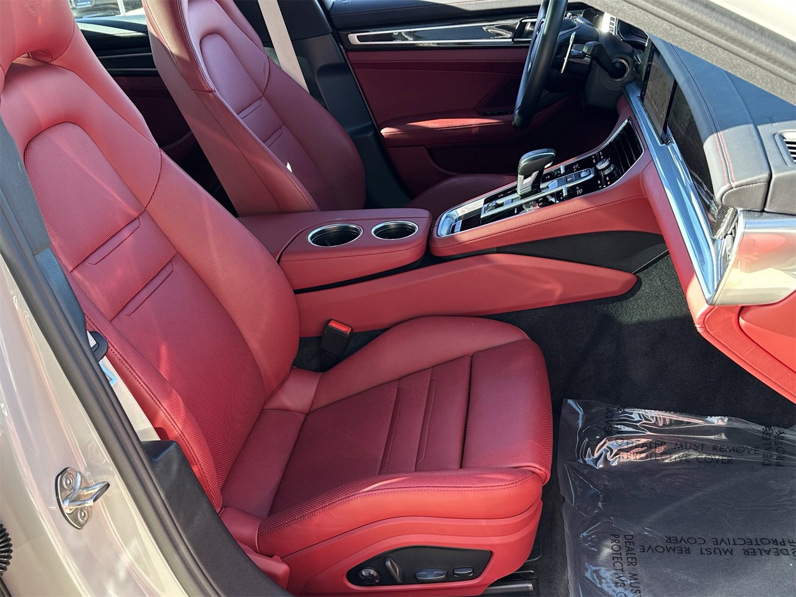 Certified 2023 Porsche Panamera 4 Platinum Edition image 21