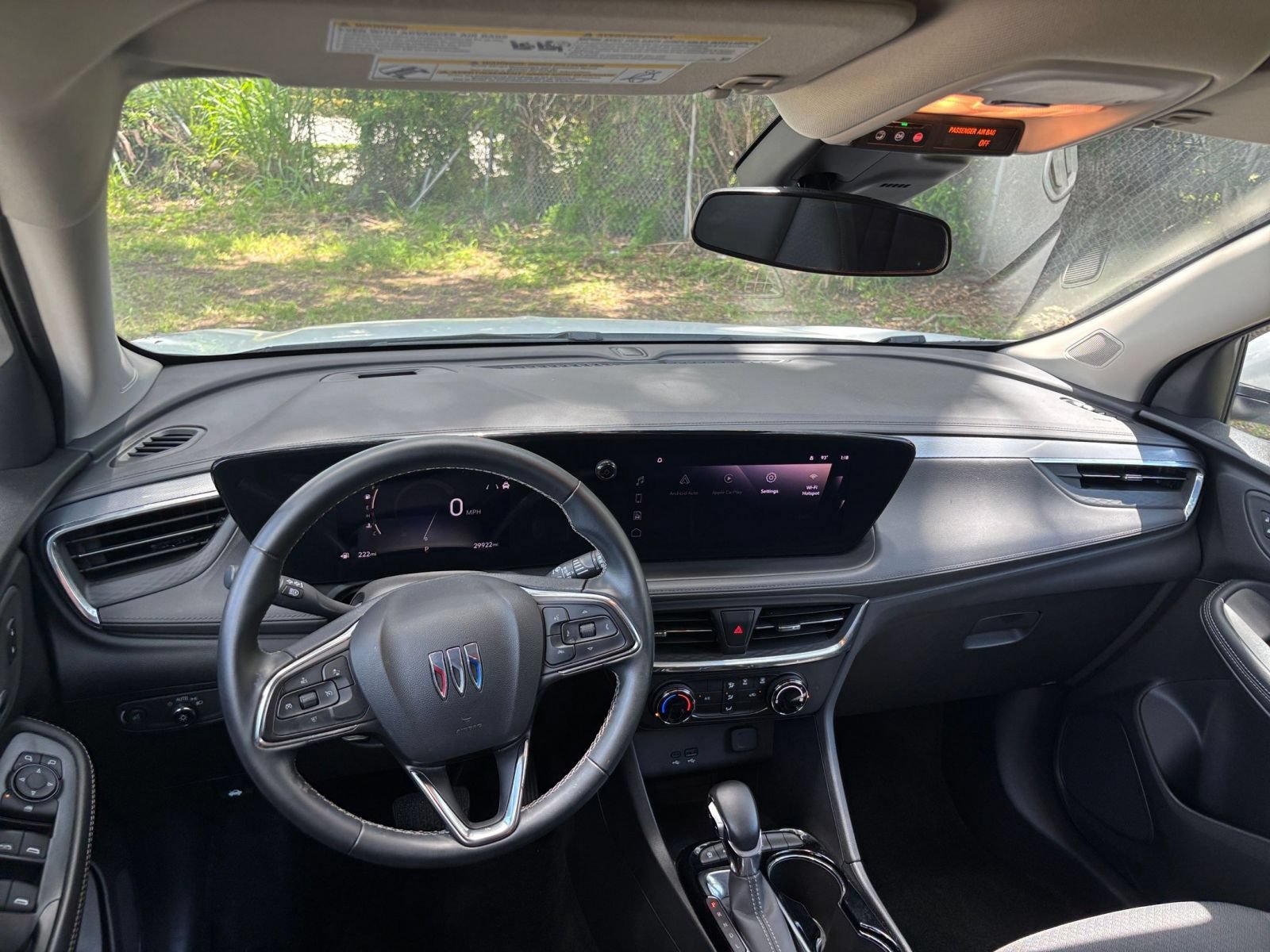 Used 2025 Buick Encore GX Preferred AWD/4WD image 31