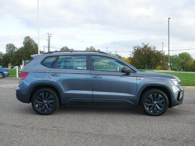 Certified 2022 Volkswagen Taos S AWD/4WD image 8
