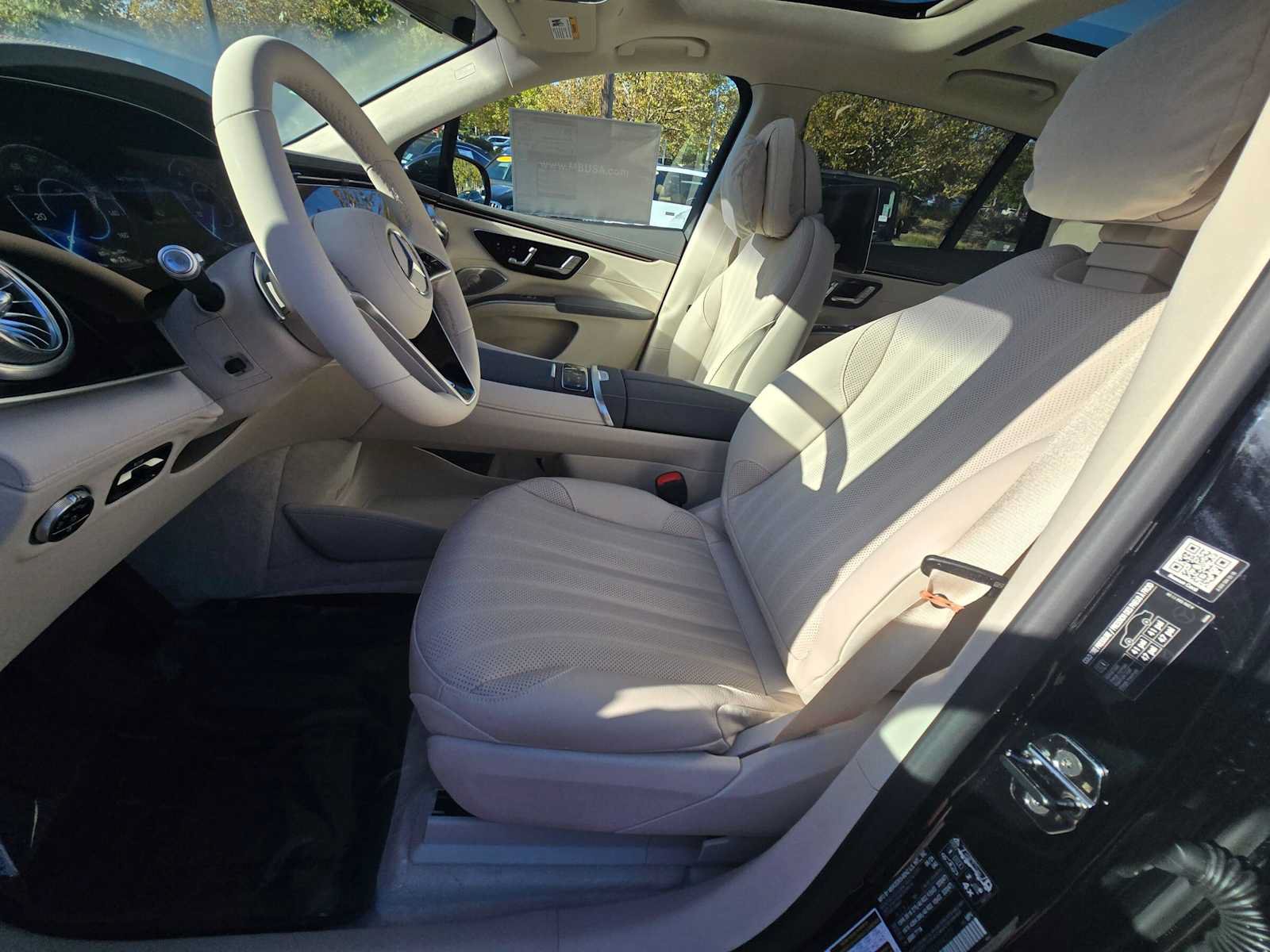 New 2027 Mercedes-Benz EQS 400 4MATIC SUV image 25
