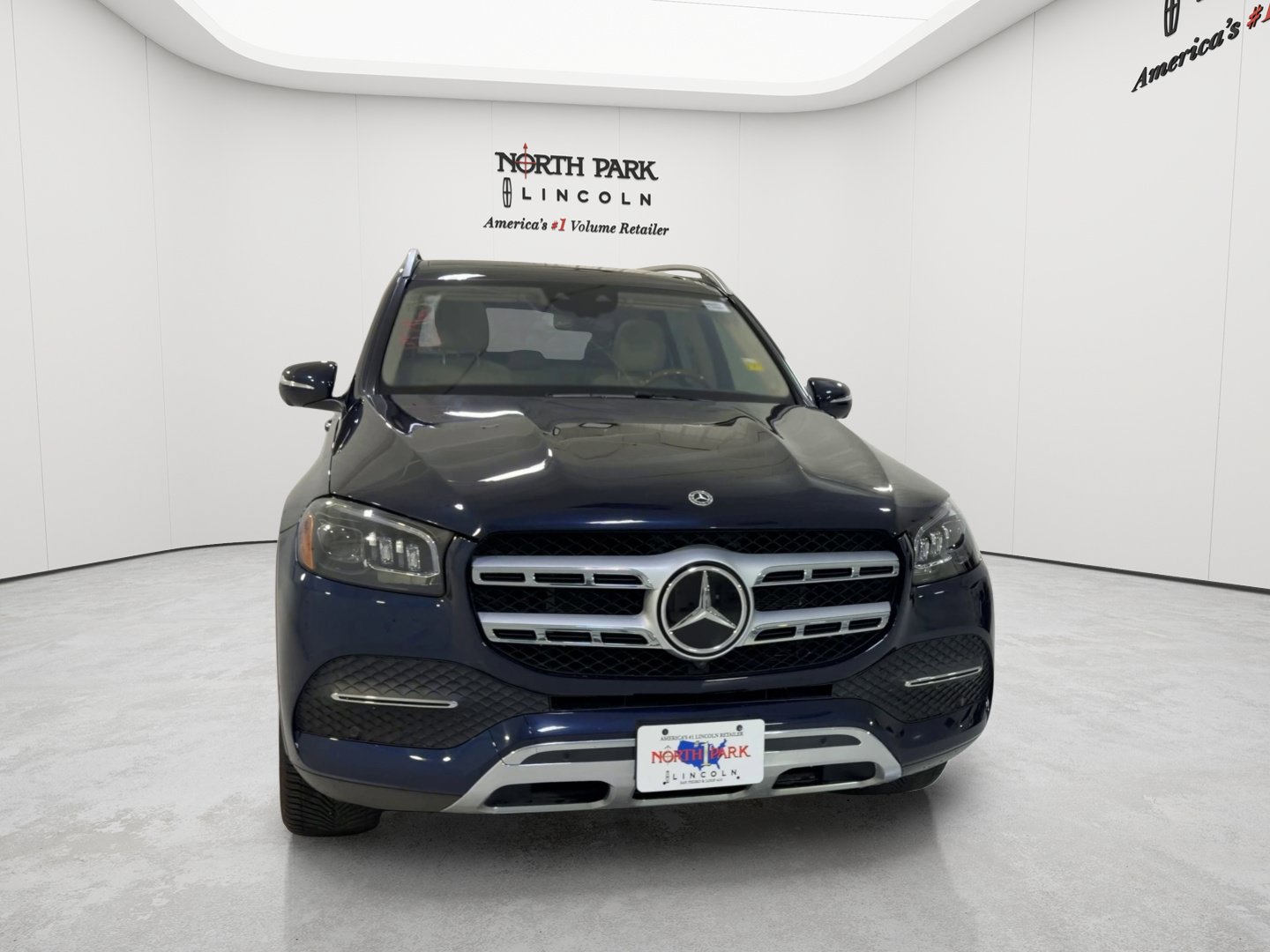 Used 2022 Mercedes-Benz GLS 450 4MATIC image 10