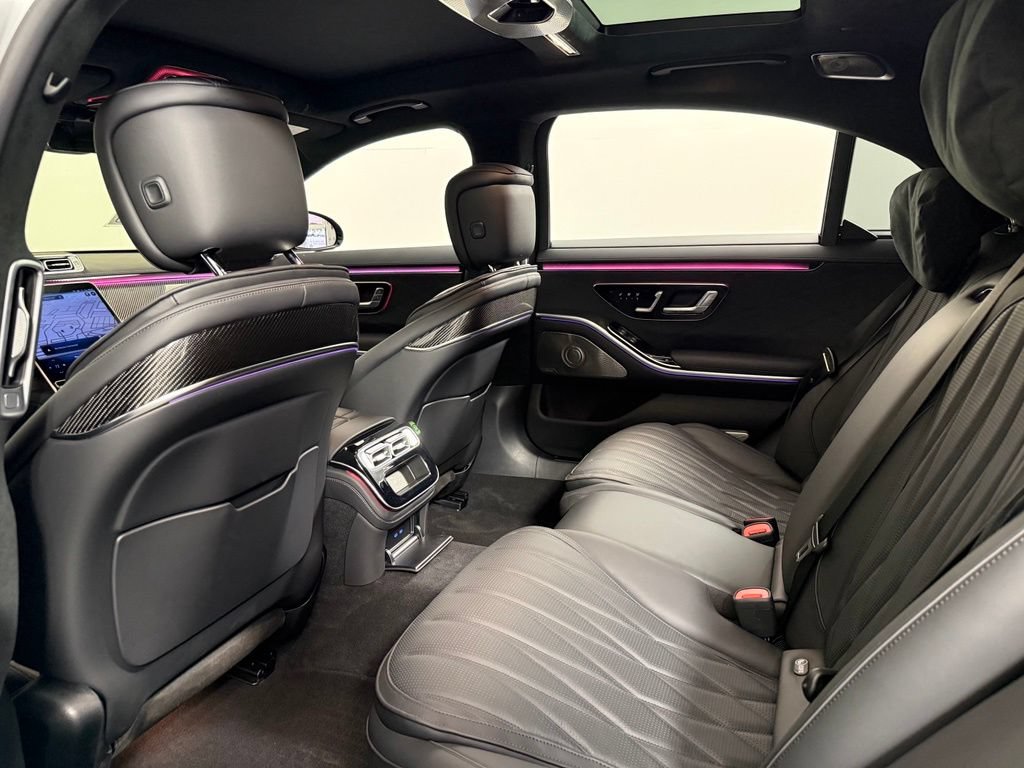 Certified 2025 Mercedes-Benz S 63 AMG S image 37