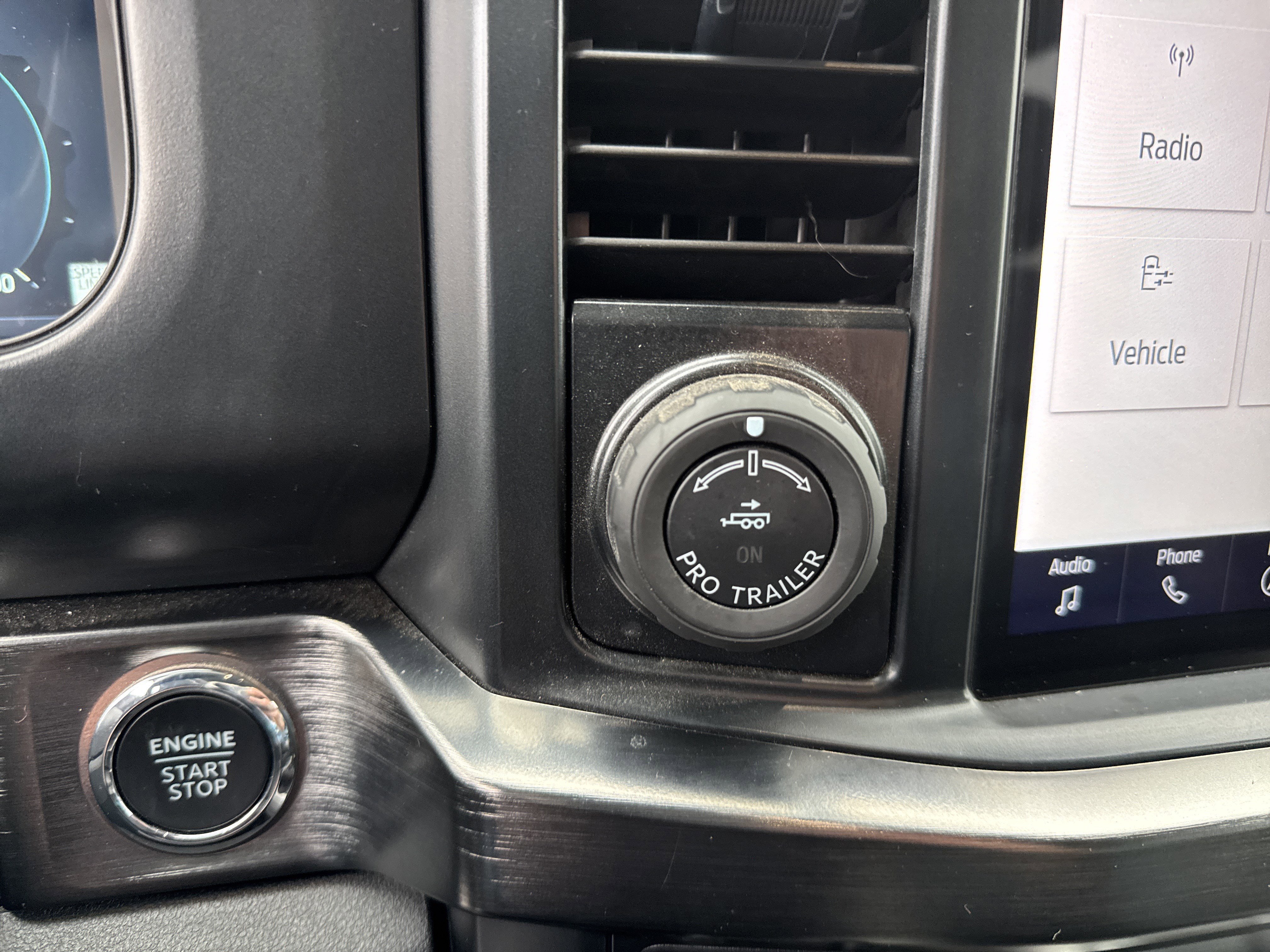 Certified 2023 Ford F350 Lariat w/ Lariat Ultimate Package image 43