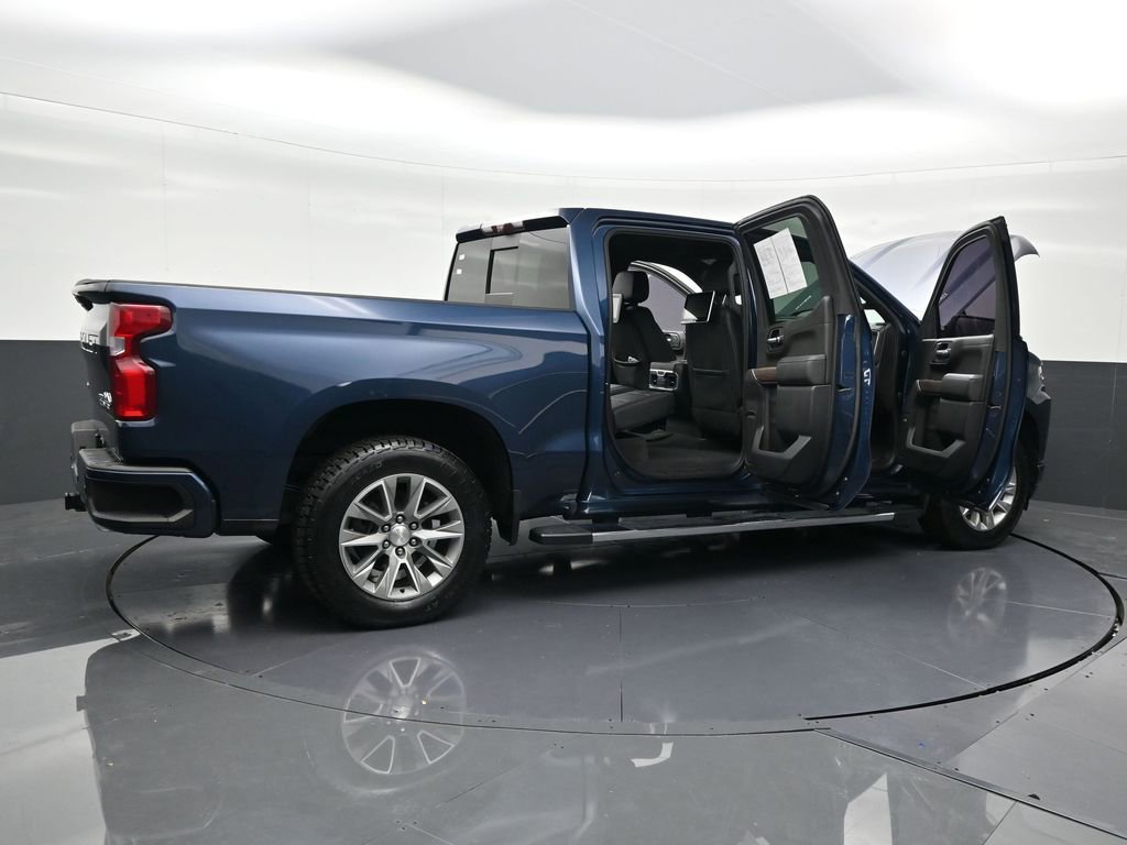 Used 2021 Chevrolet Silverado 1500 High Country w/ Technology Package image 35