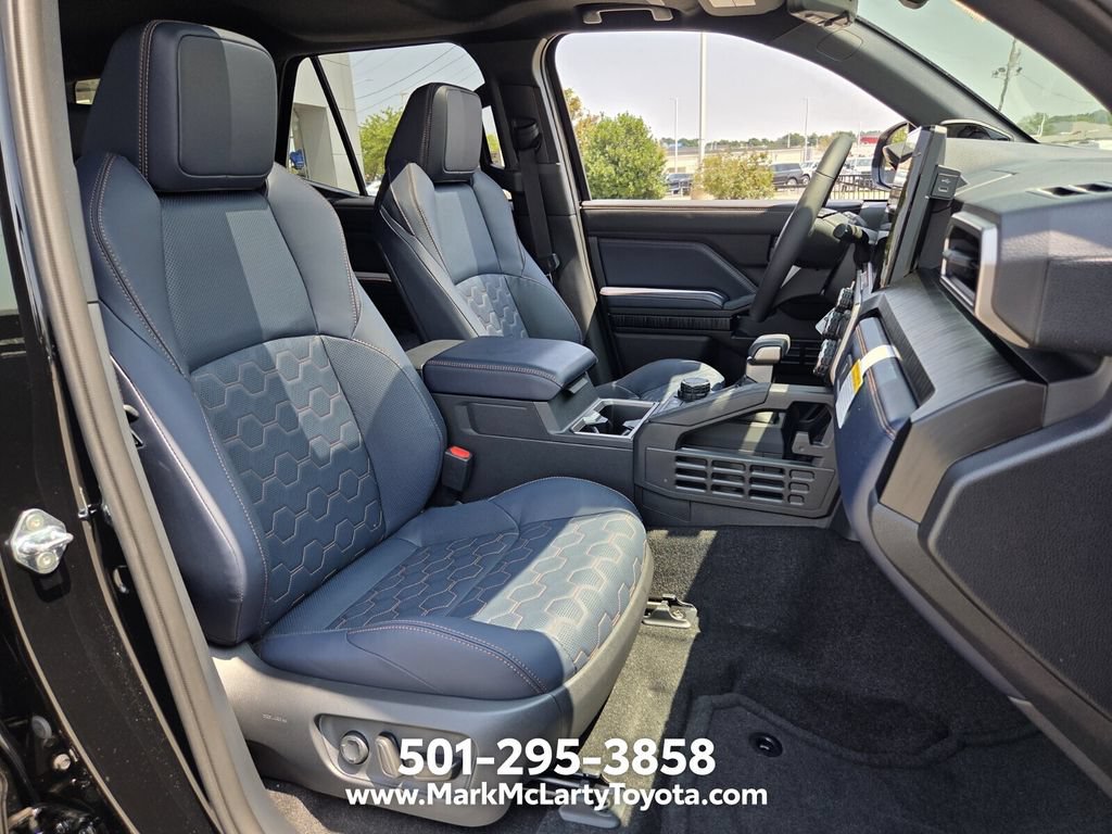 New 2026 Toyota 4Runner Platinum AWD/4WD image 13