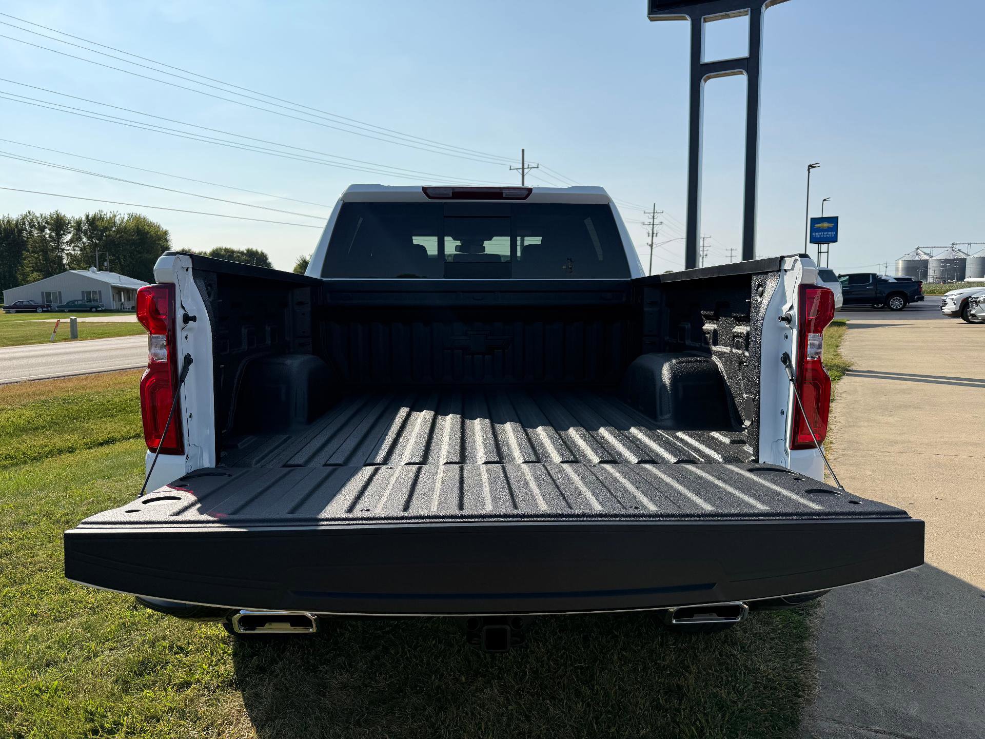 New 2026 Chevrolet Silverado 1500 LT Trail Boss w/ Safety Package image 11