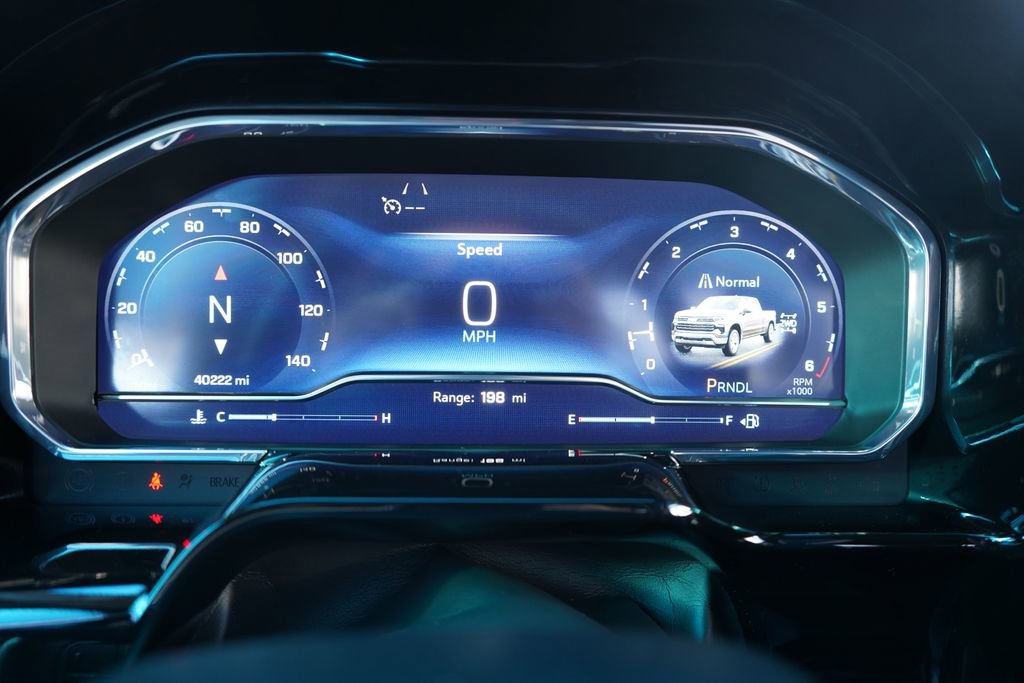 Used 2025 Chevrolet Silverado 1500 LT image 32