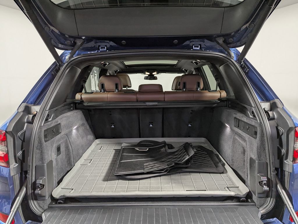 Certified 2023 BMW X5 xDrive40i w/ M Sport Package image 44