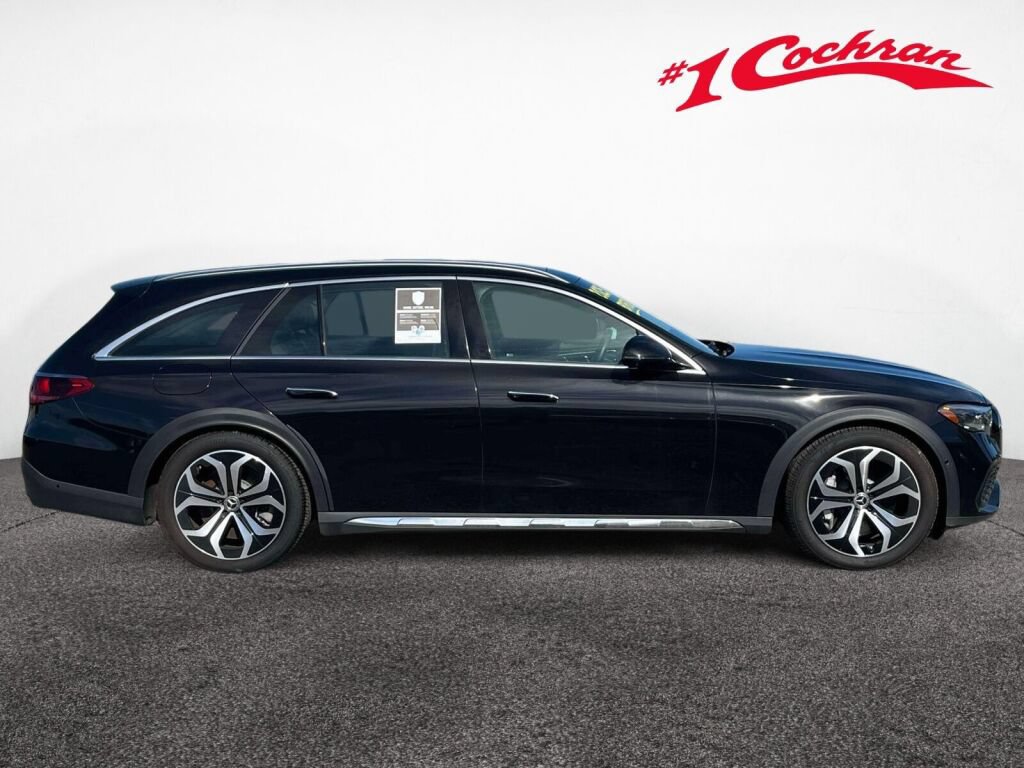 Used 2025 Mercedes-Benz E 450 4MATIC All-Terrain Wagon w/ Leather Package image 7