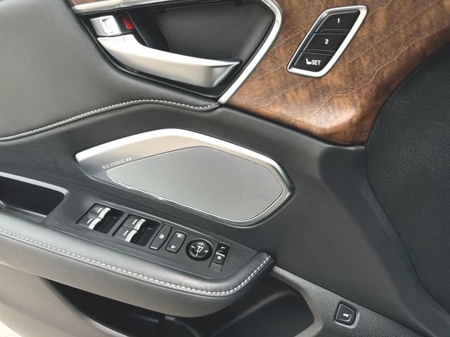 Used 2020 Acura RDX AWD w/ Advance Package image 24