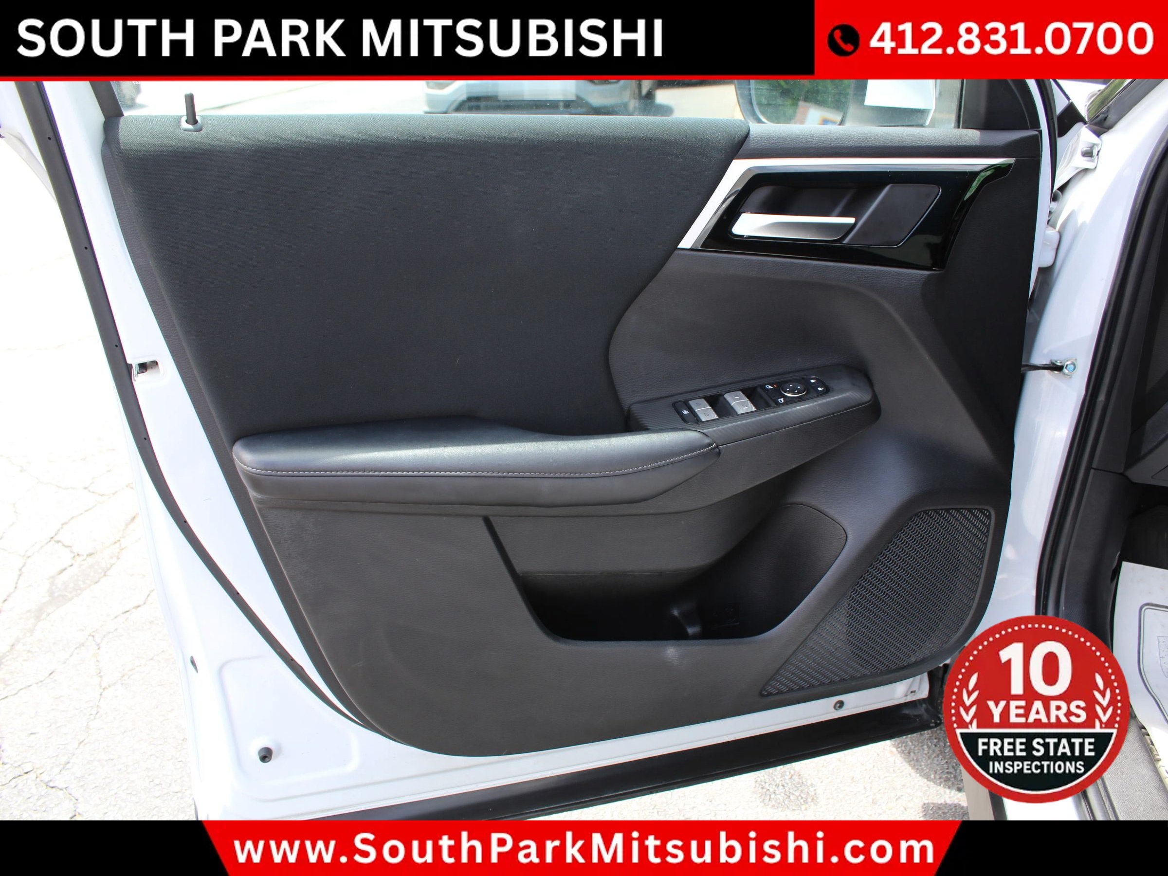 Used 2022 Mitsubishi Outlander ES AWD/4WD image 13