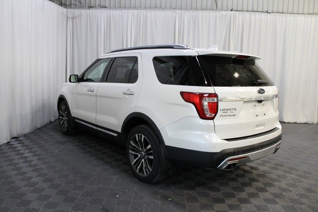 Used 2016 Ford Explorer Platinum image 4