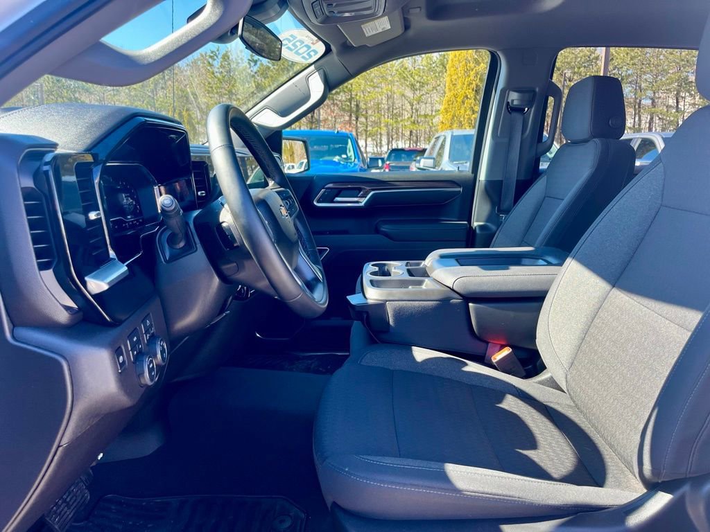 New 2025 Chevrolet Silverado 1500 LT image 10
