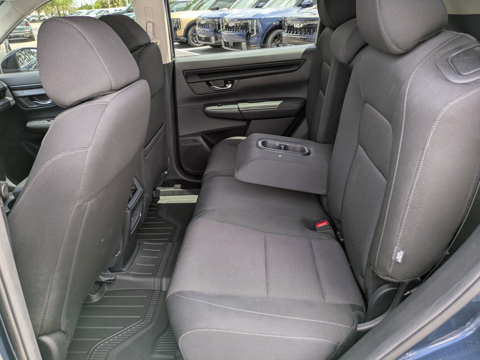 Used 2024 Honda CR-V EX image 11