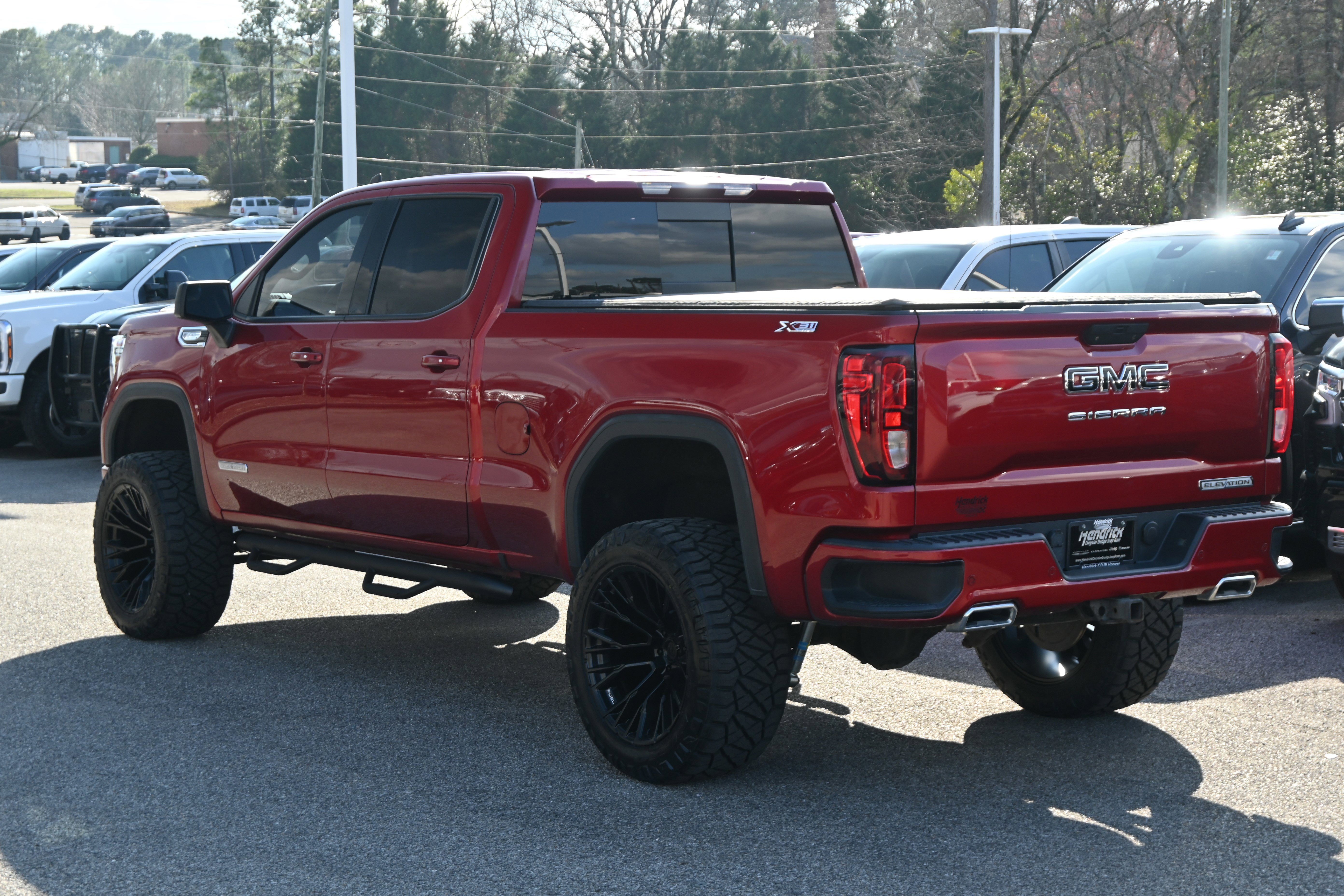 Used 2021 GMC Sierra 1500 Elevation image 11
