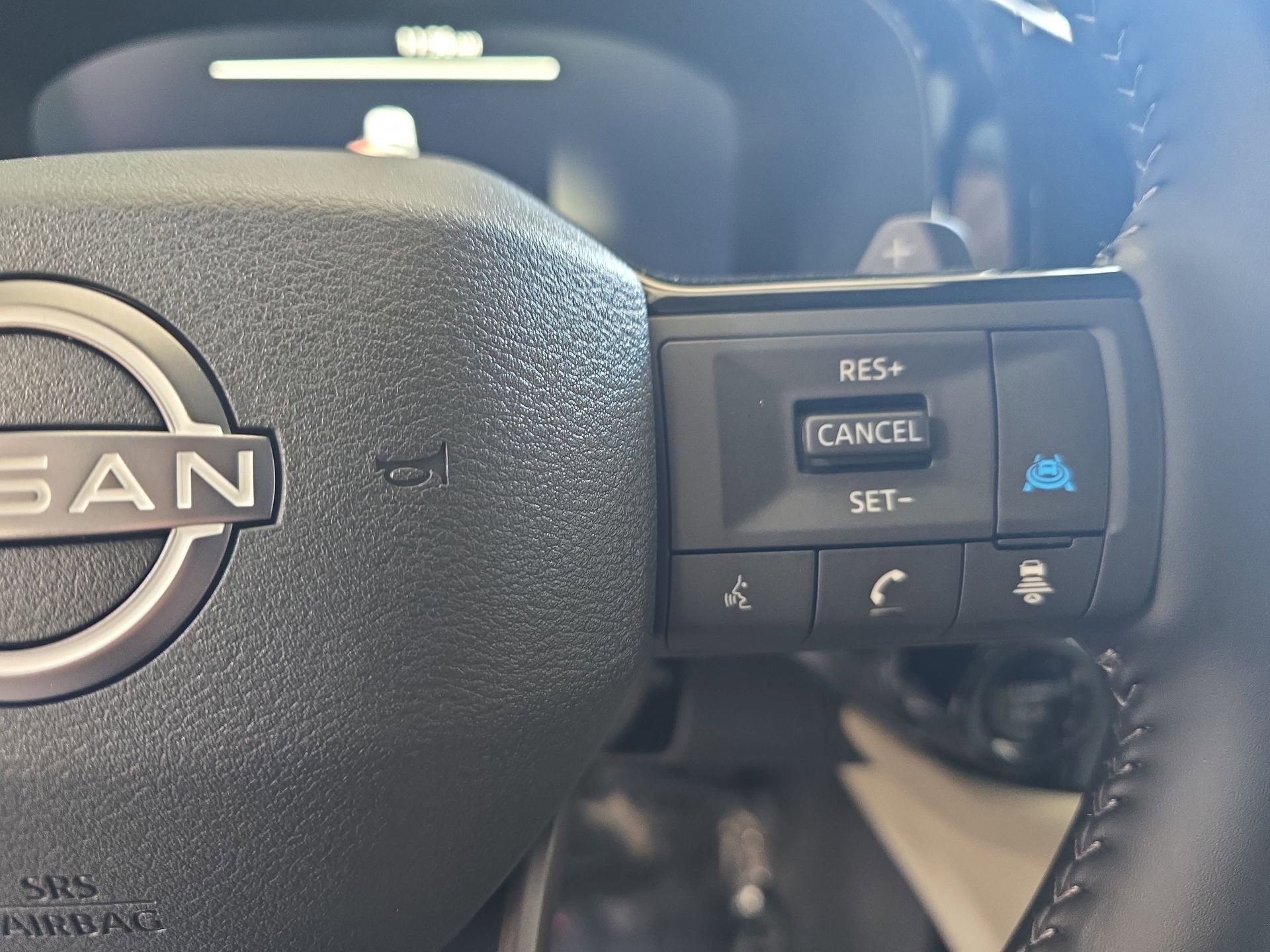 New 2026 Nissan Pathfinder SL w/ Cargo Package AWD/4WD image 18