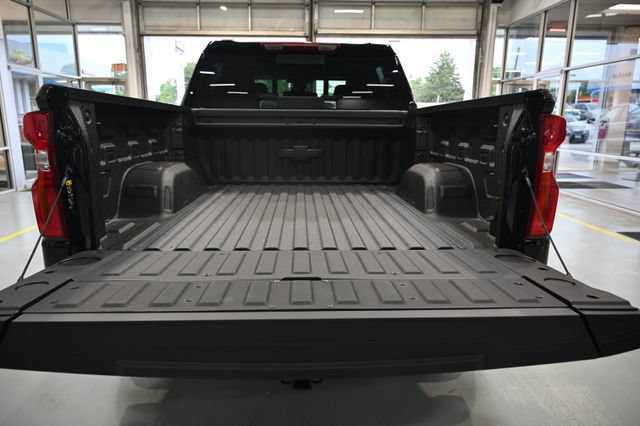 New 2026 Chevrolet Silverado 1500 RST AWD/4WD image 8