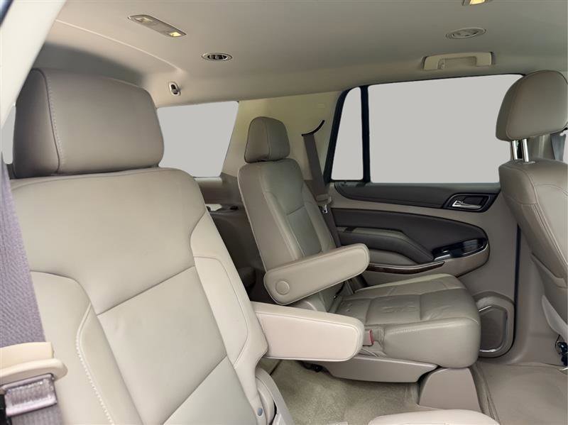 Used 2018 Chevrolet Tahoe LT w/ Luxury Package RWD image 40