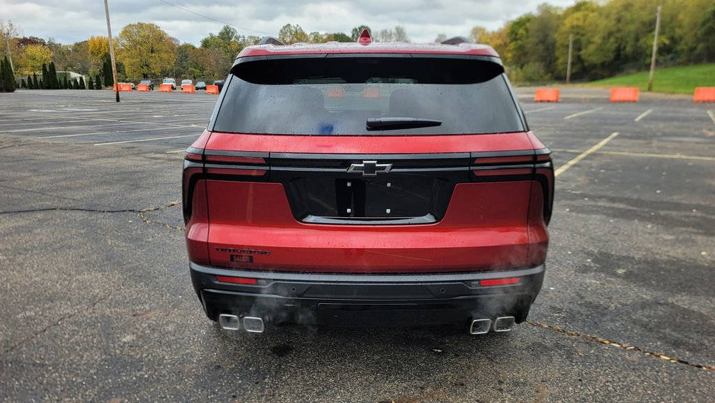 New 2026 Chevrolet Traverse LT w/ Midnight/Sport Edition image 9