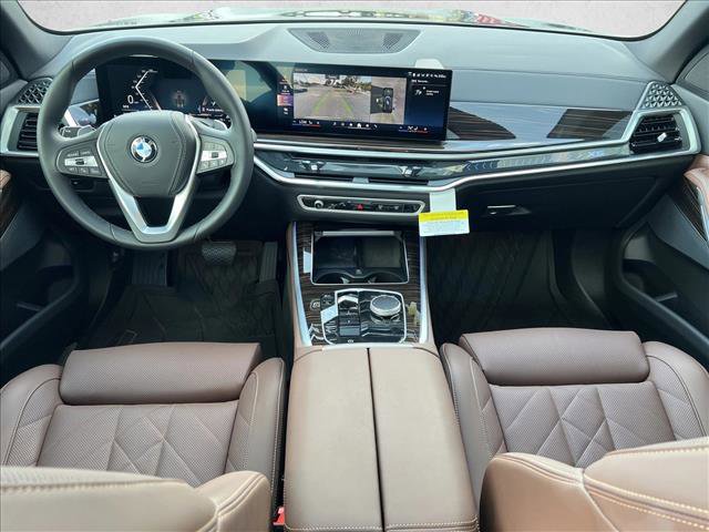 Used 2025 BMW X5 sDrive40i w/ Parking Assistance Package image 19