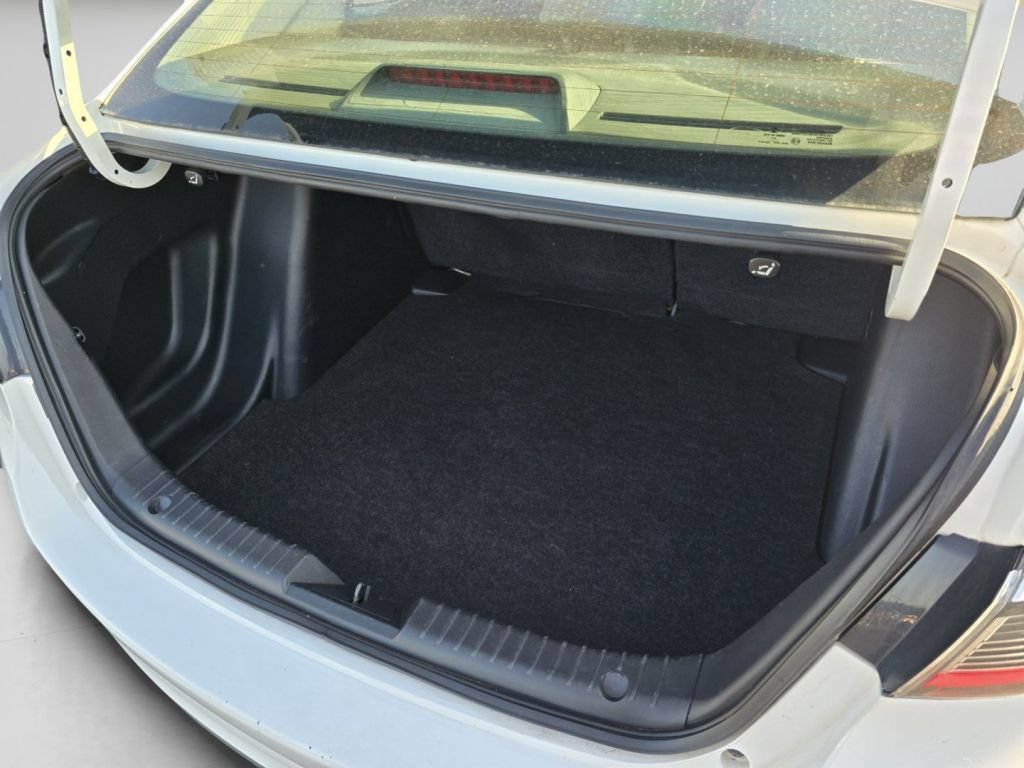 Used 2016 Scion iA FWD image 25