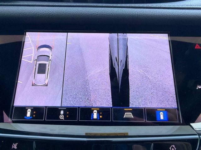 Used 2023 Cadillac XT6 Premium Luxury w/ Technology Package FWD image 39