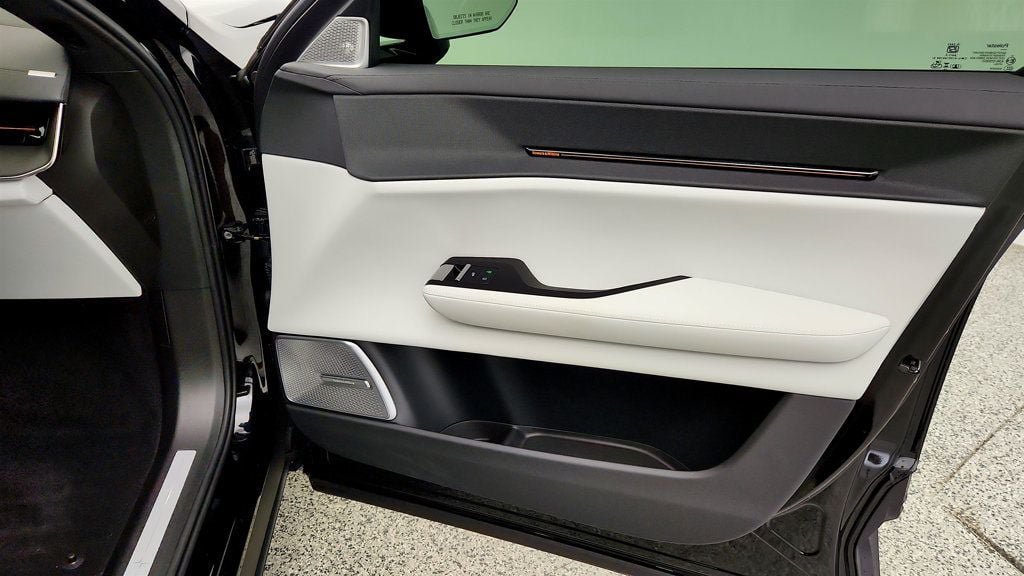 Used 2025 Polestar Polestar 3 AWD/4WD image 25