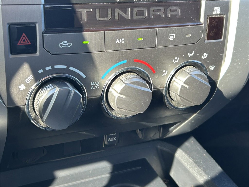 Used 2018 Toyota Tundra SR5 image 32