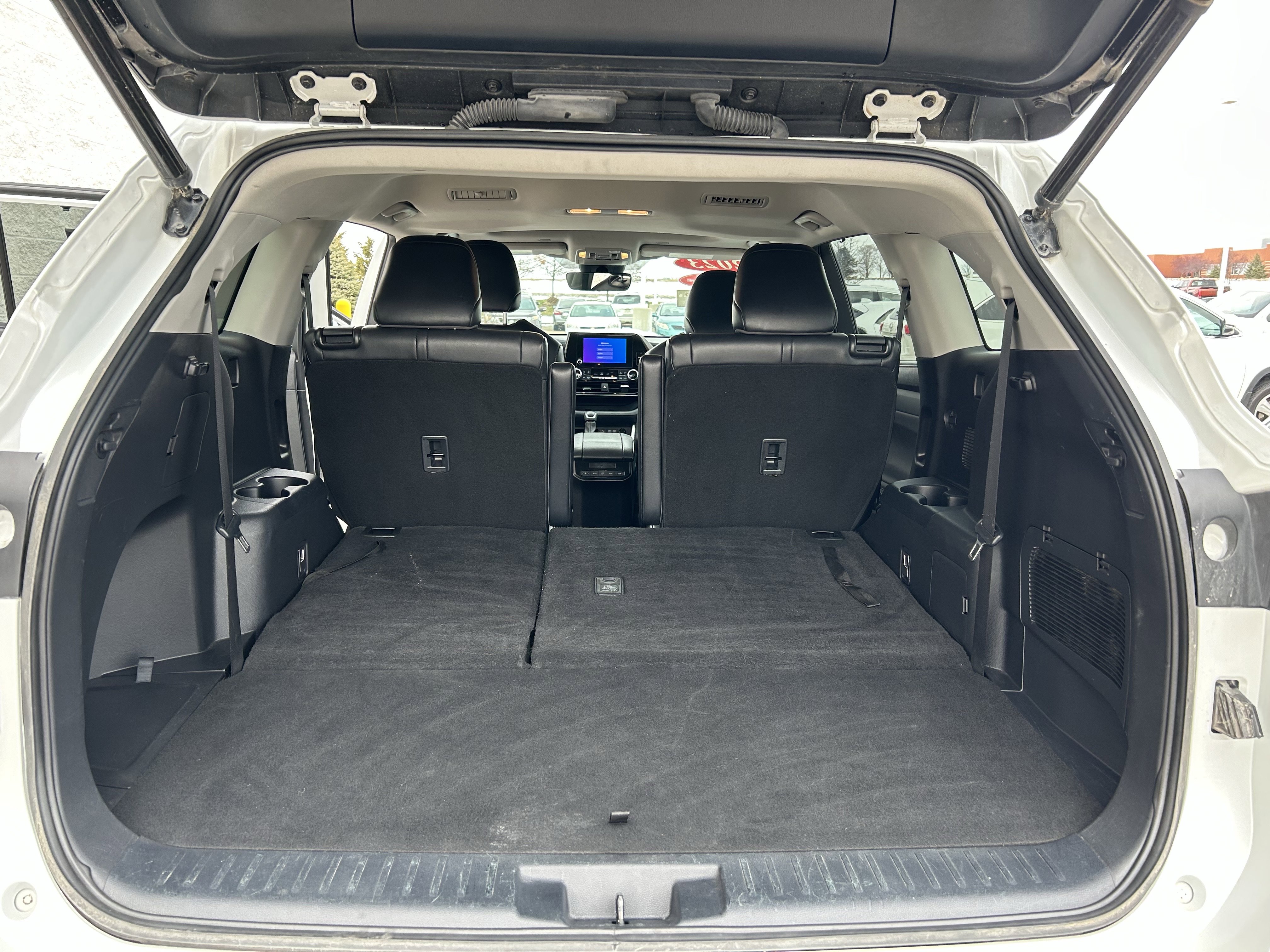 Certified 2023 Toyota Highlander XLE image 18