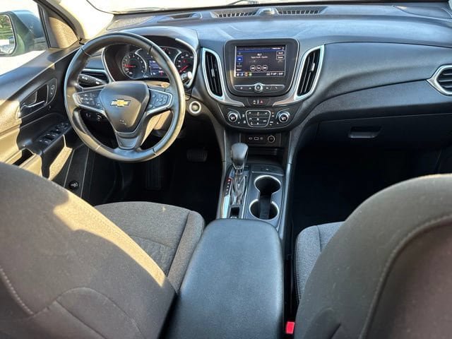 Used 2024 Chevrolet Equinox LT AWD/4WD image 34