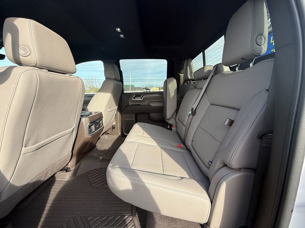 Used 2024 Chevrolet Silverado 2500 LTZ w/ LTZ Premium Package image 19