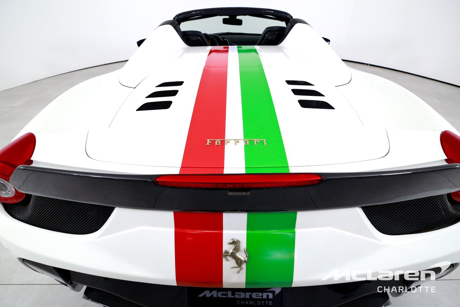 Used 2014 Ferrari 458 Spider RWD image 28