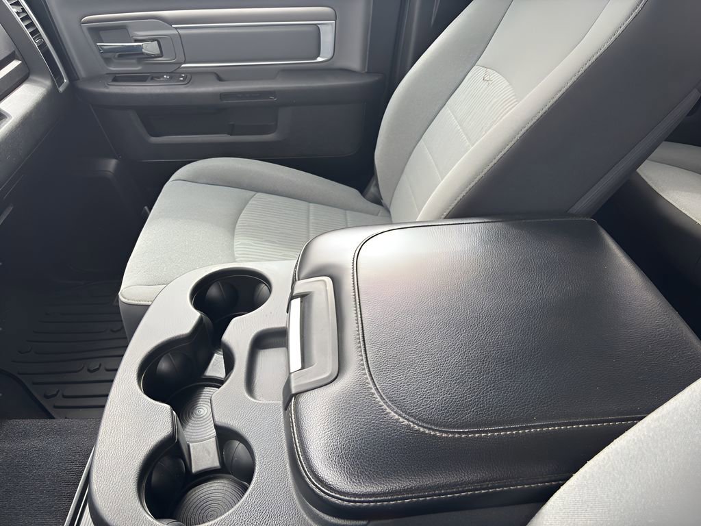 Used 2022 RAM 1500 Classic SLT w/ Protection Group image 17