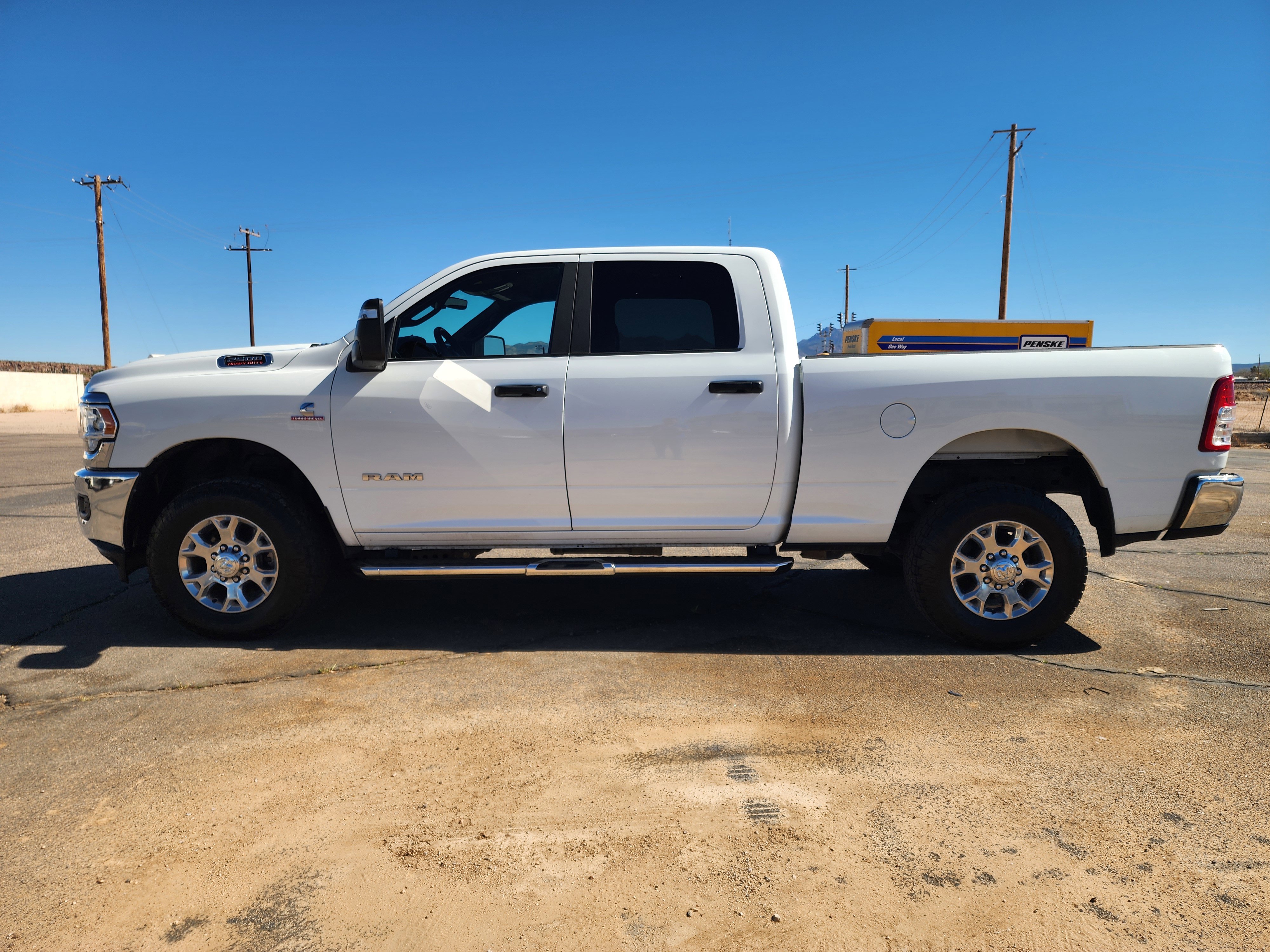 Used 2024 RAM 2500 Big Horn image 8