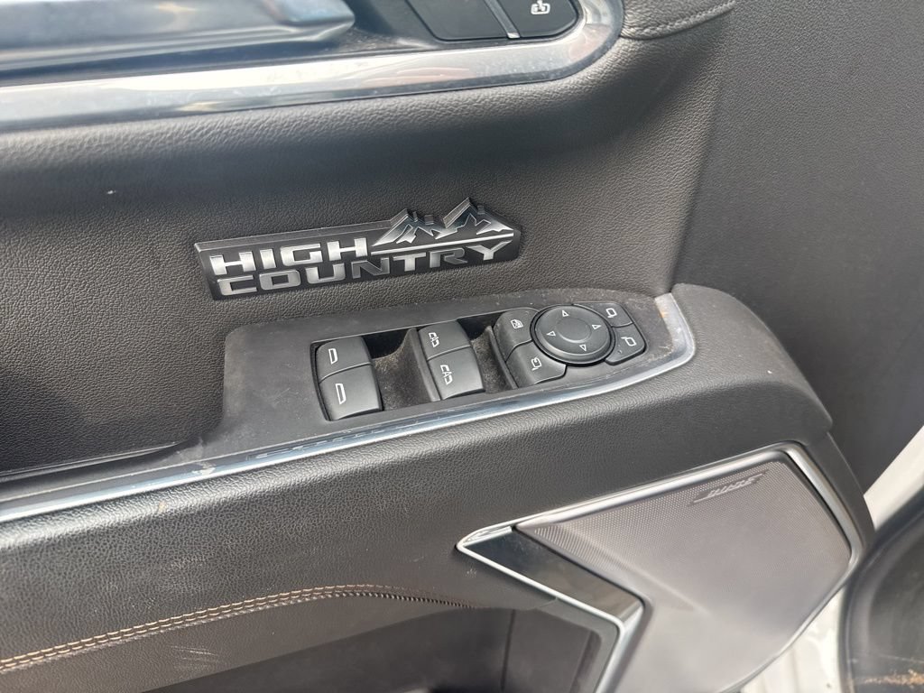Certified 2022 Chevrolet Silverado 1500 High Country w/ Z71 Off-Road Package AWD/4WD image 18