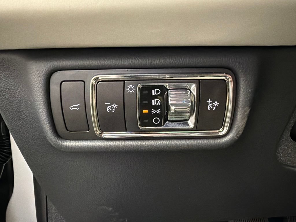 New 2026 Lincoln Aviator Black Label w/ Dynamic Handling Package AWD/4WD image 23