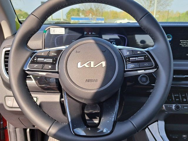 New 2026 Kia Seltos S FWD image 9