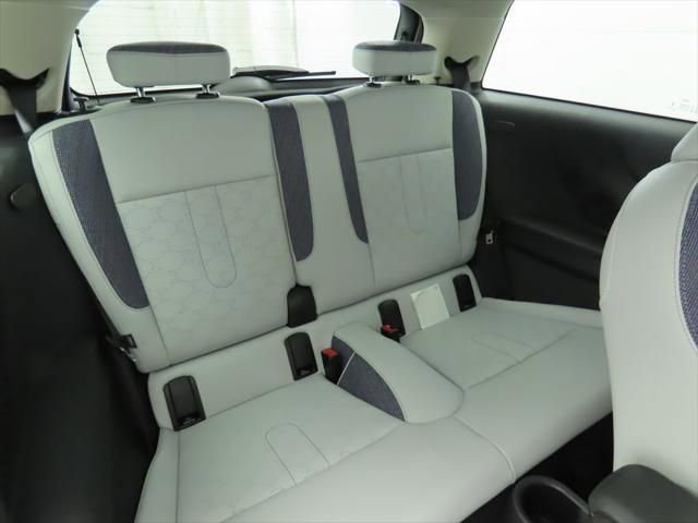 New 2026 MINI Cooper S image 23