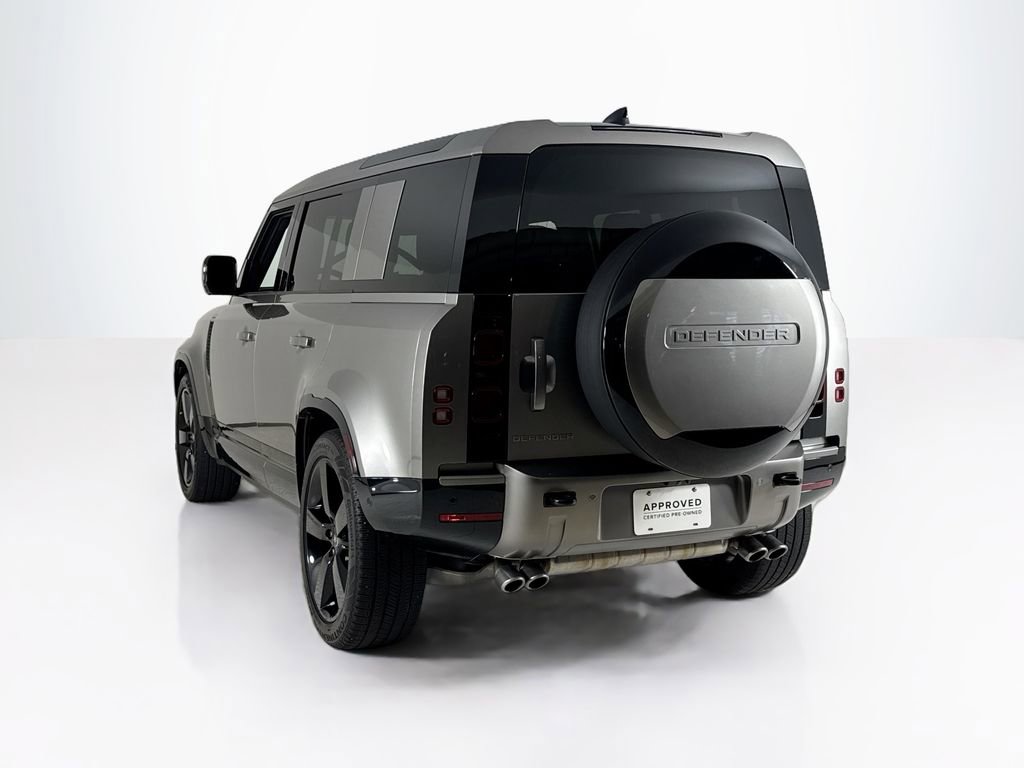 Used 2025 Land Rover Defender 110 X-Dynamic SE AWD/4WD image 3