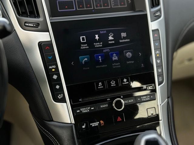 Used 2019 INFINITI Q50 Luxe w/ Essential Package (3.0T Luxe) AWD/4WD image 13