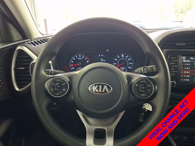 Used 2020 Kia Soul S FWD image 23