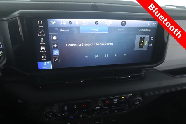 Used 2025 Jeep Wrangler Unlimited Sahara w/ Safety Group image 5