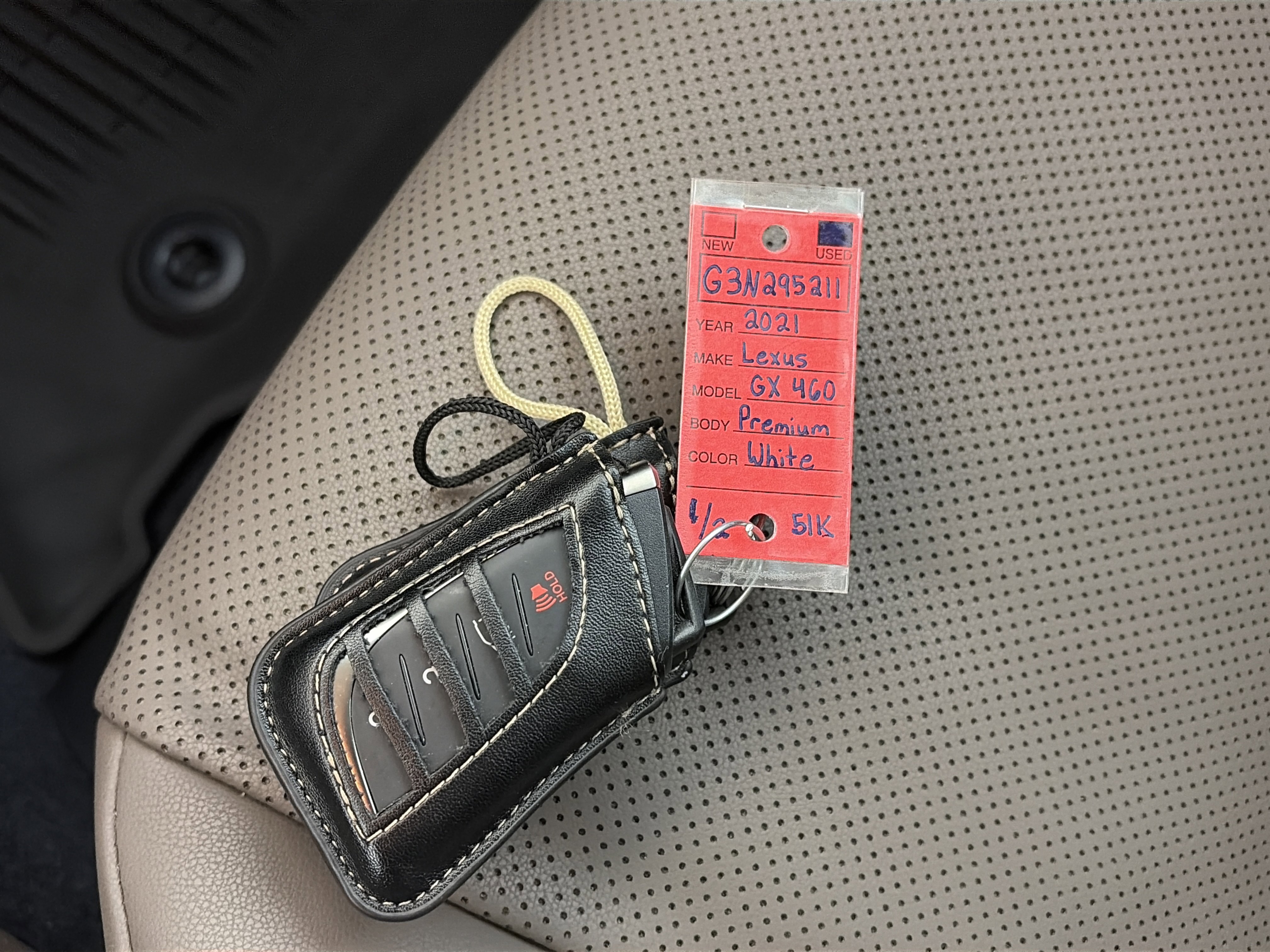 Used 2021 Lexus GX 460 Premium w/ Accessory Package image 35