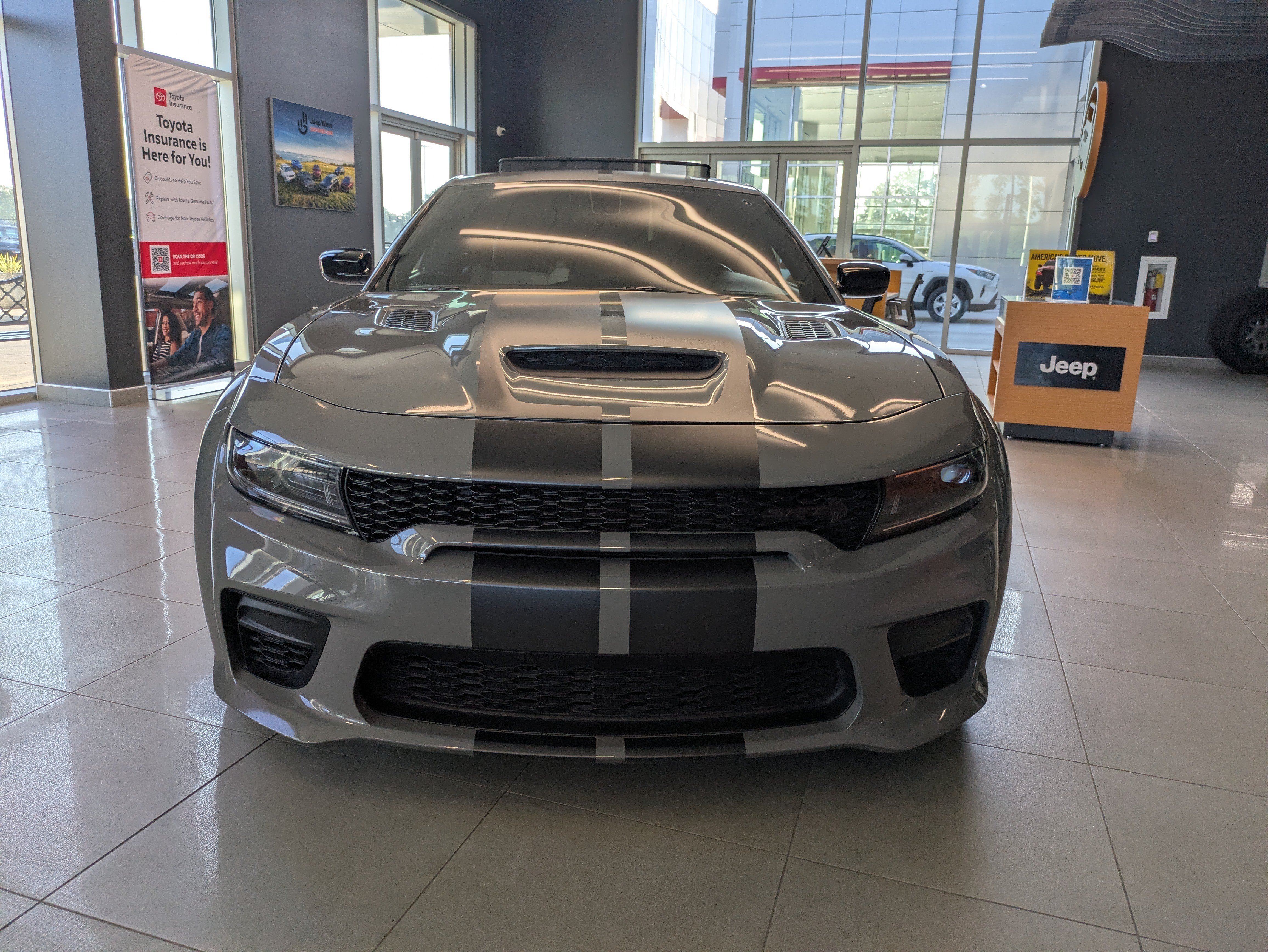 Used 2023 Dodge Charger SRT Hellcat RWD image 7