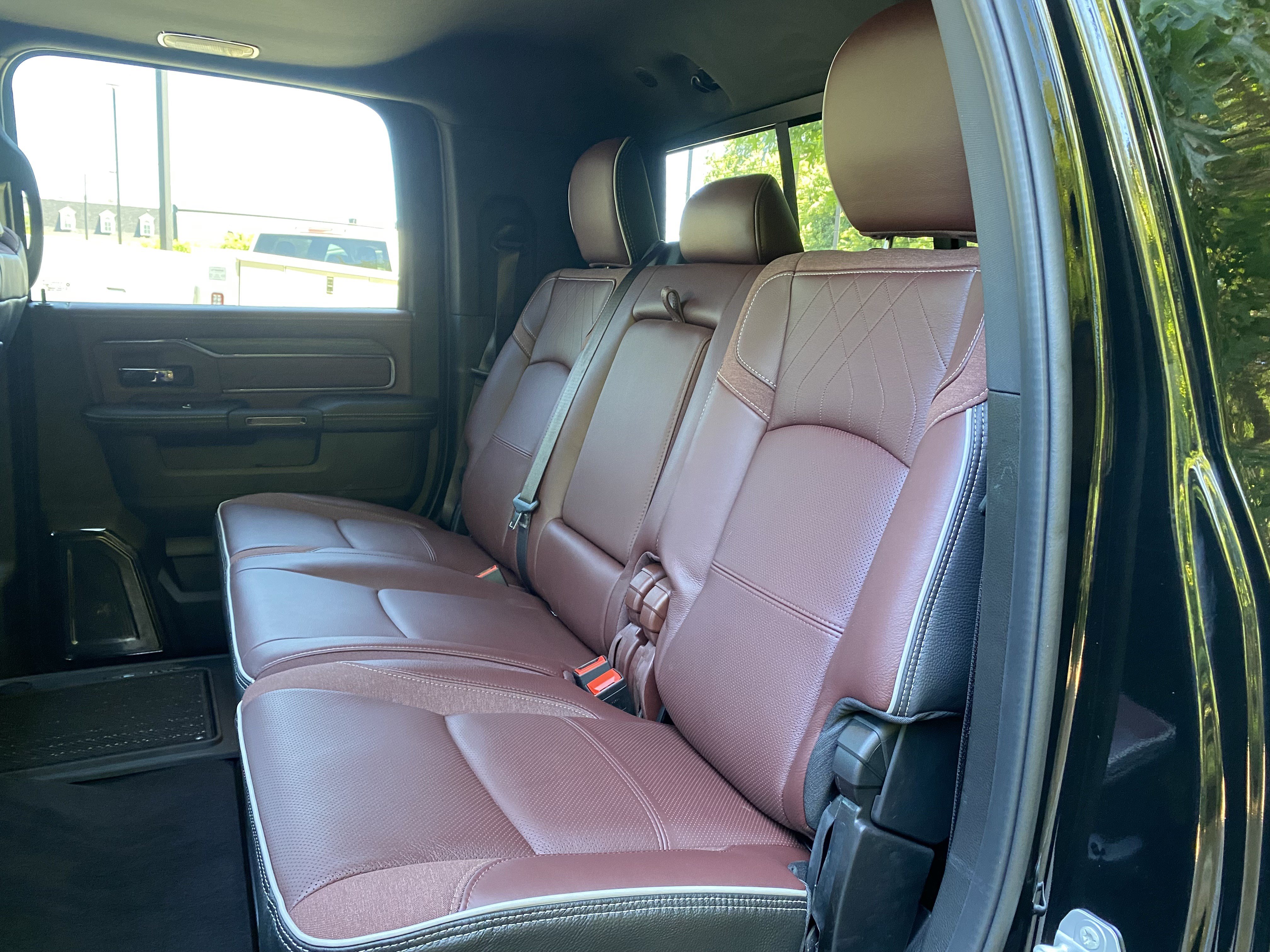 Used 2026 RAM 3500 Limited AWD/4WD image 39