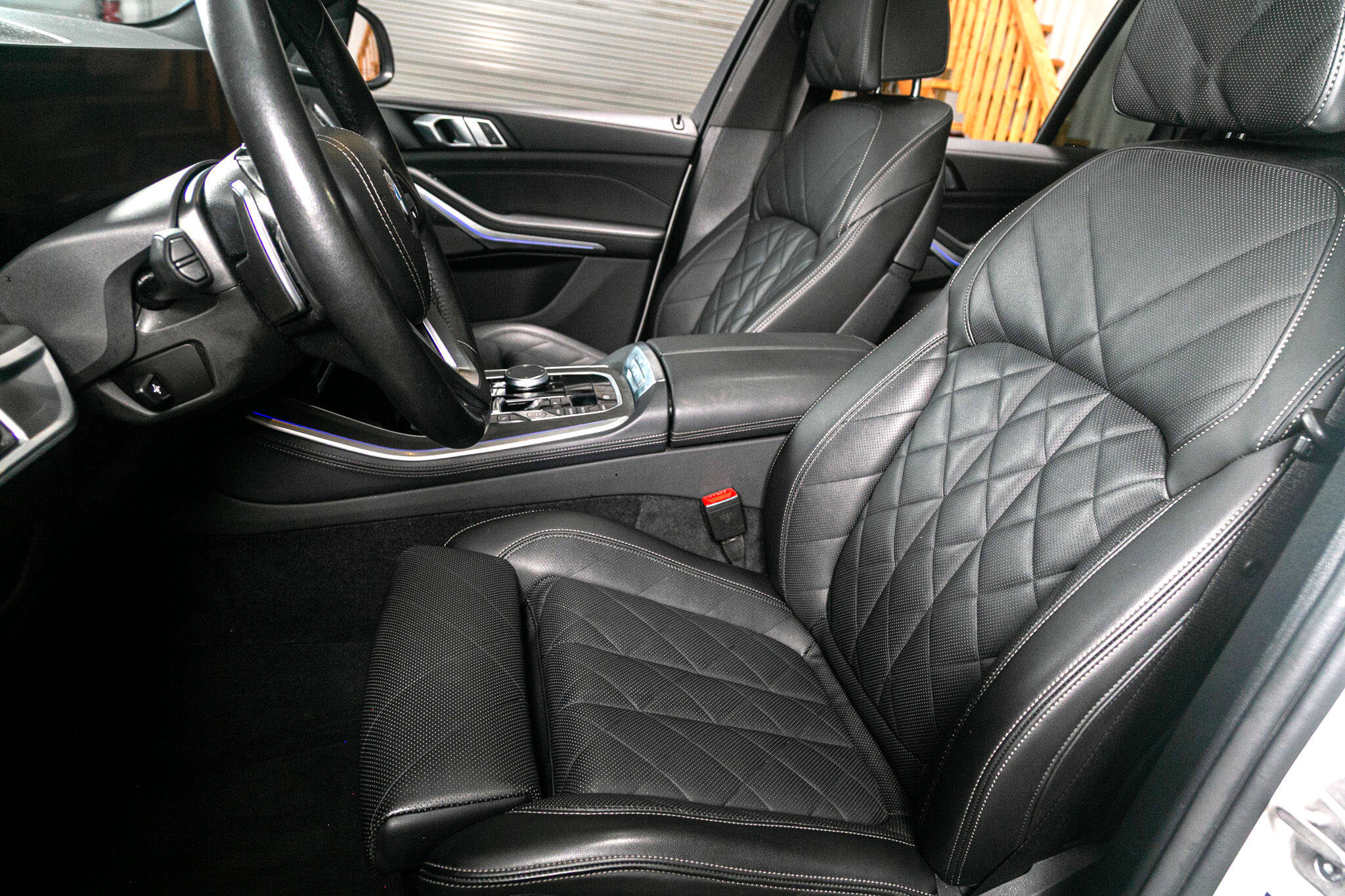 Used 2024 BMW X5 sDrive40i image 4