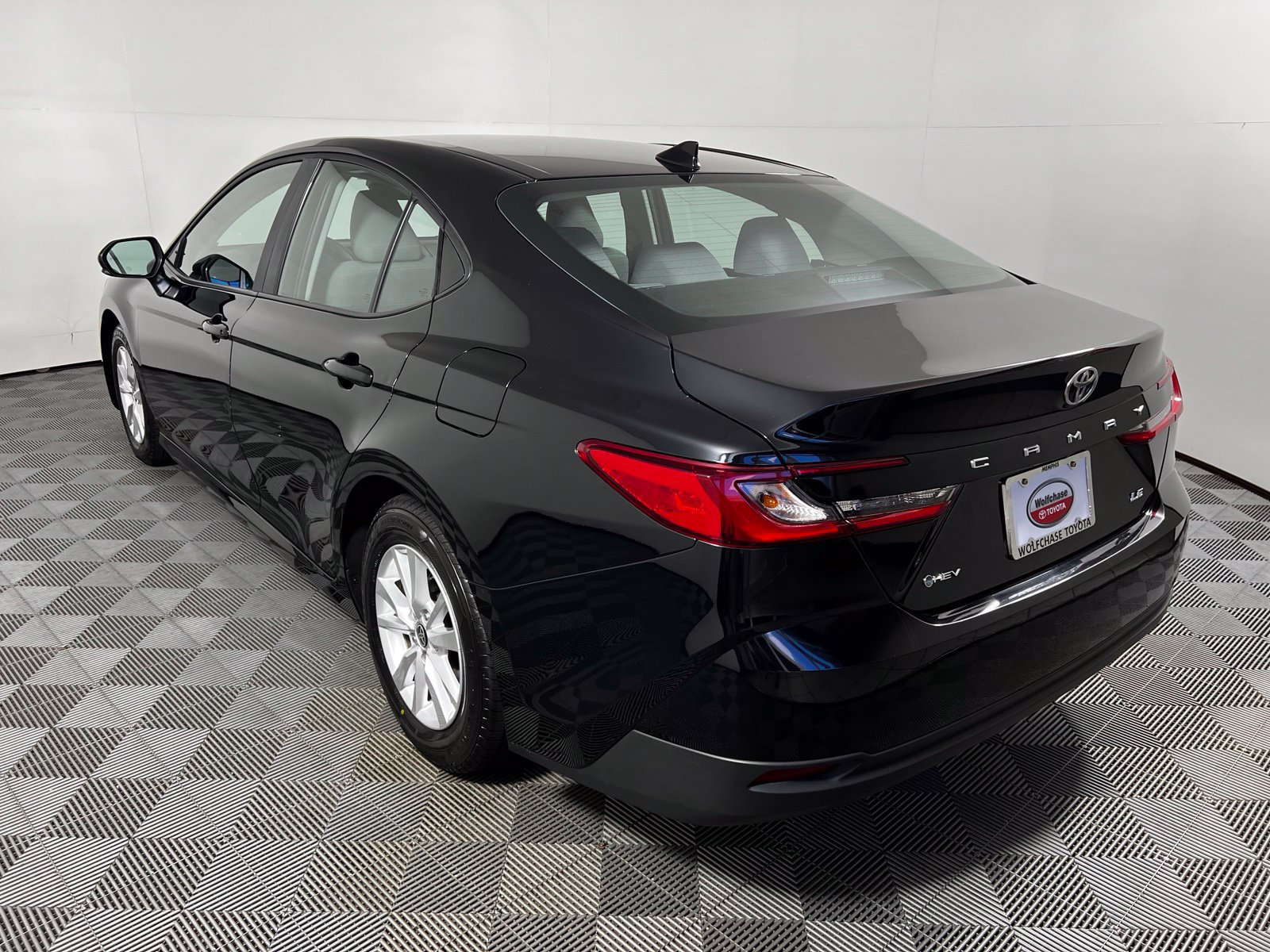 Certified 2025 Toyota Camry LE FWD image 7
