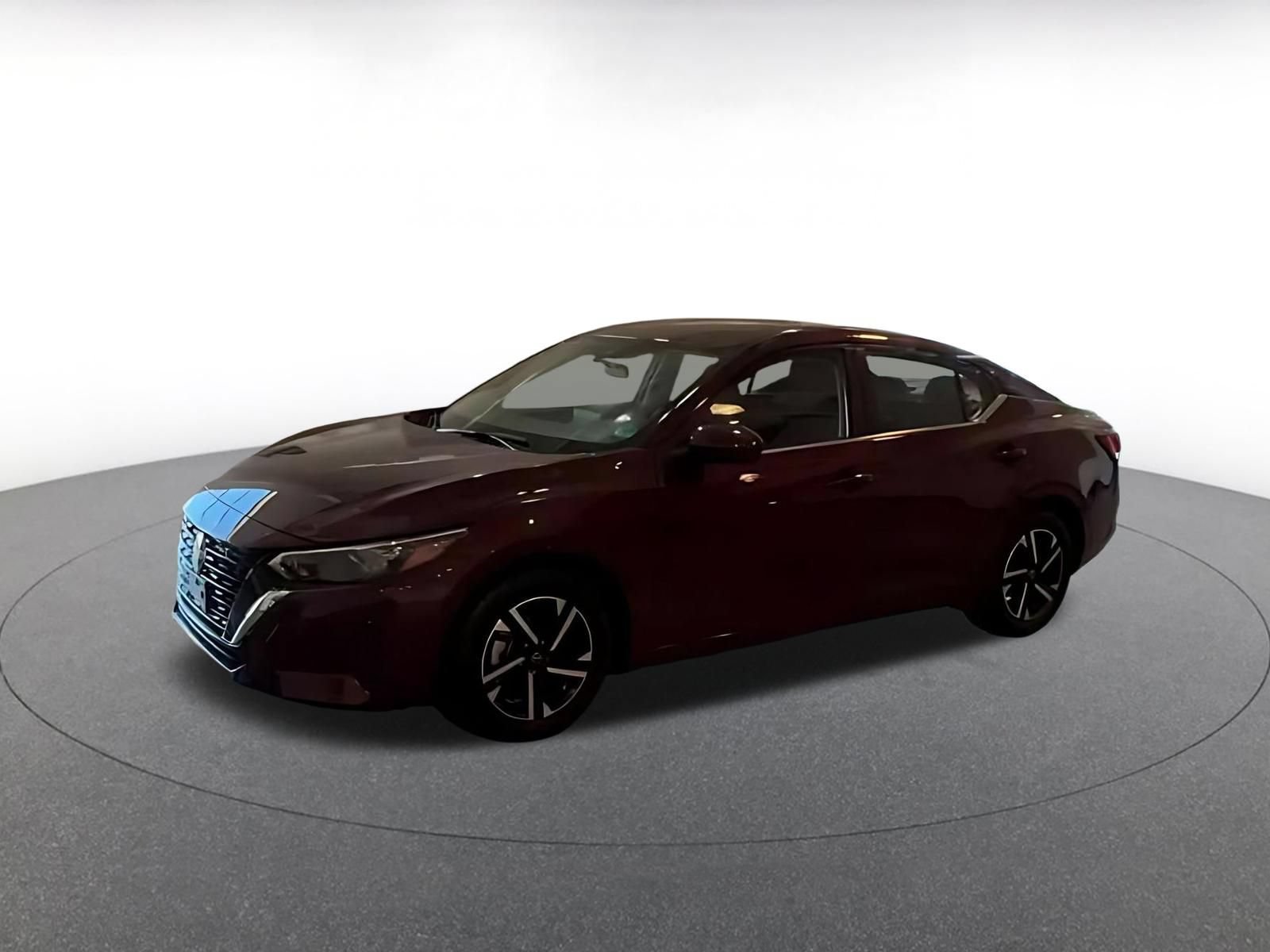 Used 2025 Nissan Sentra SV FWD image 3