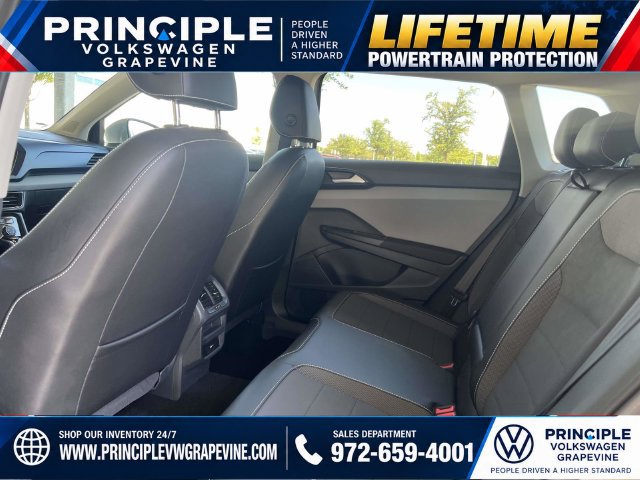 Used 2023 Volkswagen Taos SE FWD image 22